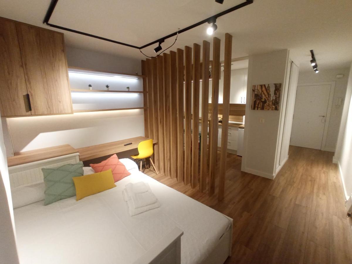 Precioso Loft A 600M De La Catedral Apartment ซานติอาโก เด กอมโปสเตลา ภายนอก รูปภาพ